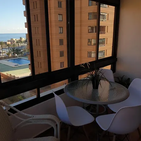 Apartamento Palmeras Confort Familiar Cerca De La Playa Daire *