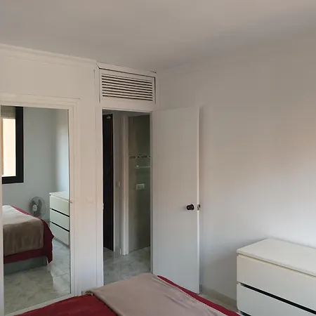 Apartamento Palmeras Confort Familiar Cerca De La Playa Daire